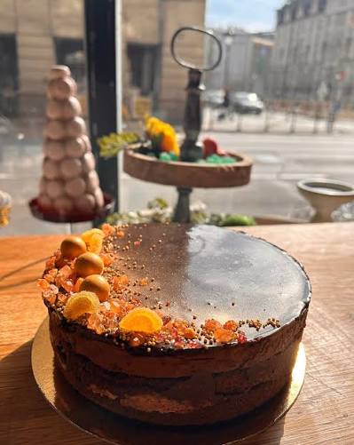 Beautifully decorated Cakeora dessert